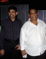 Jayantilal Gada, Satish Kaushik at Yeh Mera India premiere in Cinemax on 27th Aug 2009.jpg
